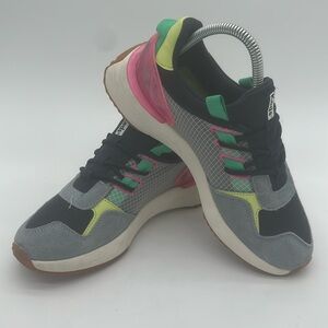 KEDS Women's Tiasa Trail Casual Runner Sneakers Navy Pink Green Size 7.5